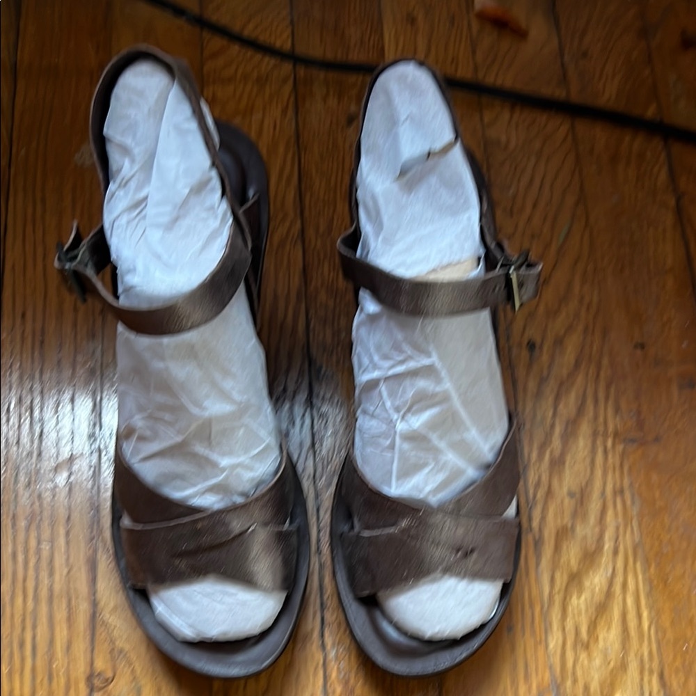 Classic Kork-Ease Brown Metallic Leather and Suede Platform Sandals.